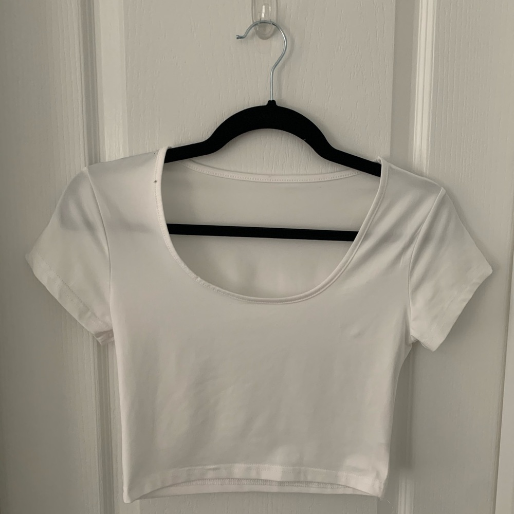 White Cropped Tshirt